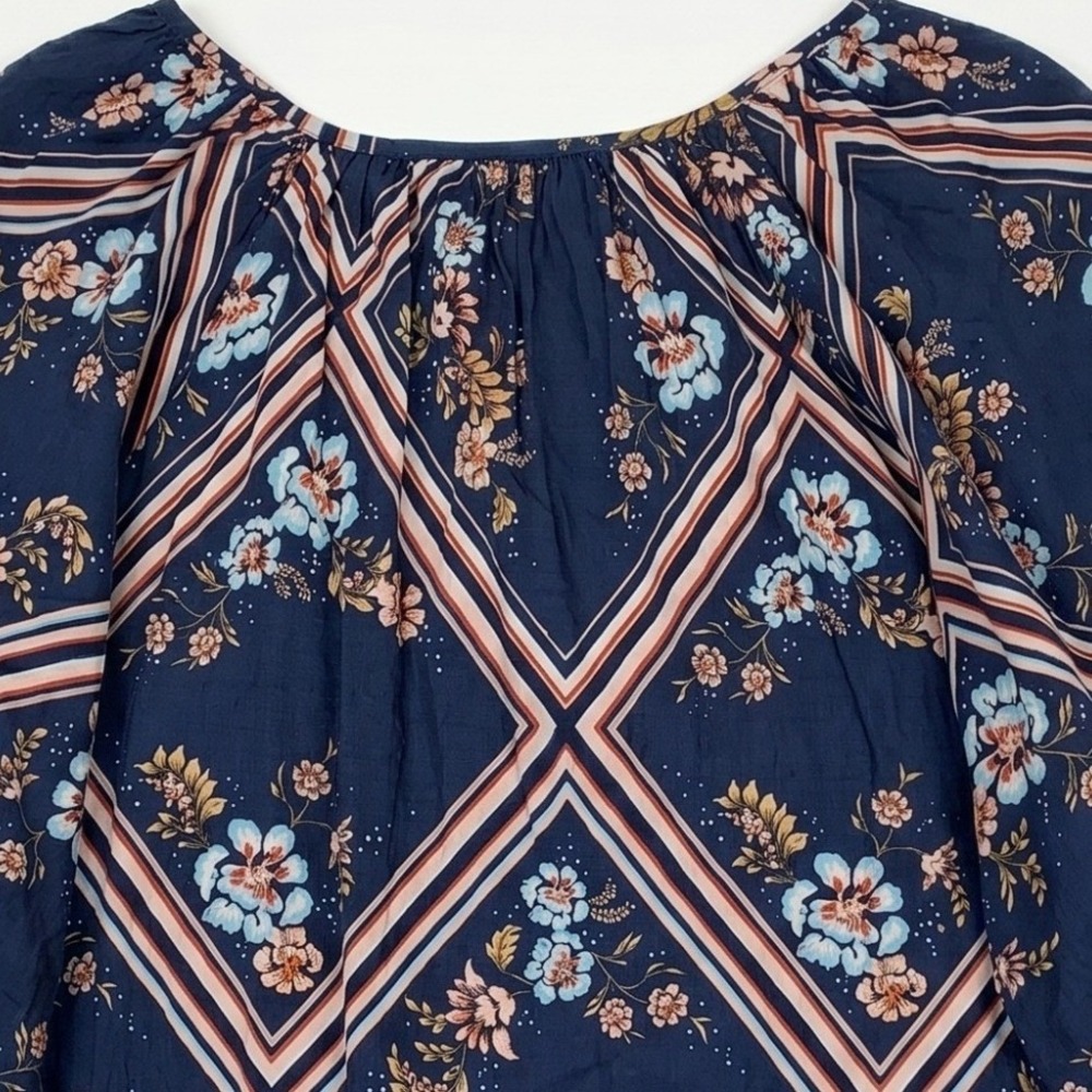 LC Lauren Conrad Blouse Women Large Blue Floral Diamond‎ Puff Sleeve Boho Top - Picture 5 of 13